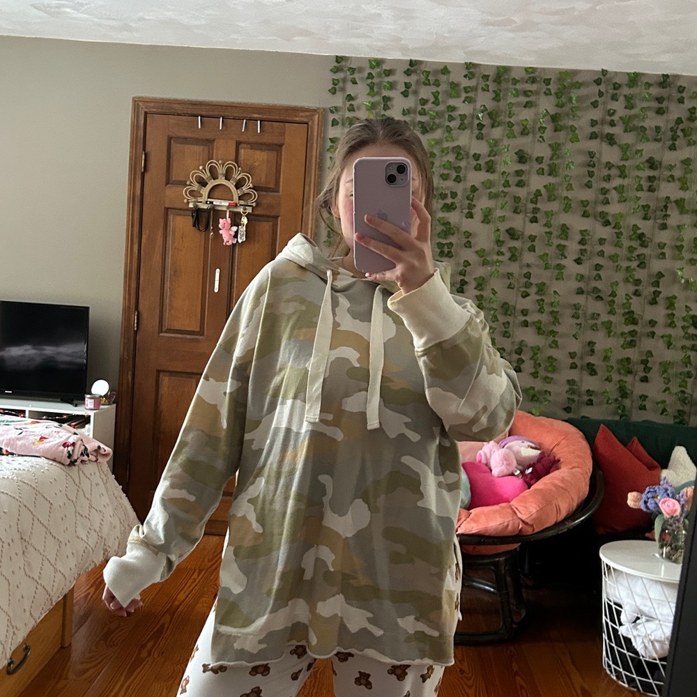 Aerie Oversized lightweight green camo hoodie